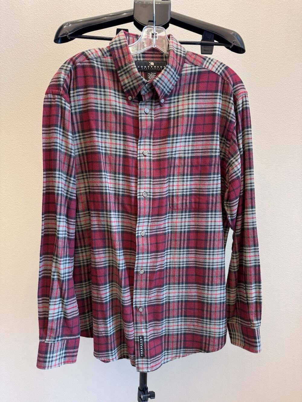 Consensus Sportswear Flannel Shirt L Plaid Red Gray 100% Cotton Lumberjack Fall